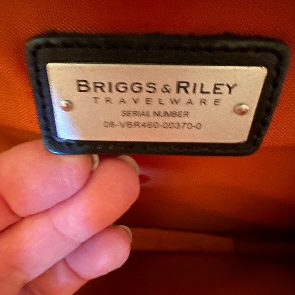 Briggs&Riley verb rolling briefcase w/ lifetime repair guarantee - Picture 3 of 16